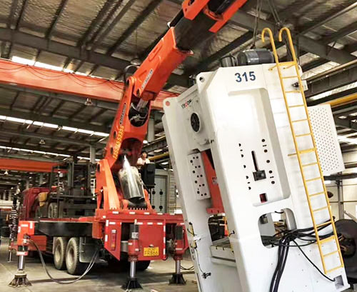 仪陇提升工作效率，选择优质折臂吊租赁服务