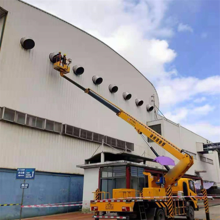 仪陇高空作业车出租服务：专业广告牌安装解决方案